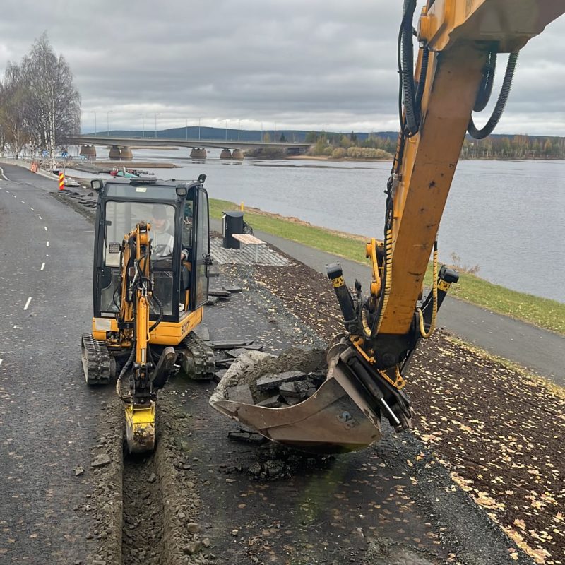 aef7197d-c0ee-47b3-86ba-7efa6ed4134a (1)